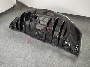 Pare-chocs arrière en fibre de carbone semi-sèche de <span class=keywords><strong>vente</strong></span> directe d'usine de style SVJ pour kit carrosserie <span class=keywords><strong>Lamborghini</strong></span> <span class=keywords><strong>Aventador</strong></span> LP700 LP720 LP750 - Product Image 6