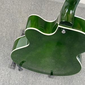 Guitarra GRTCH Verde, Cuerpo Semi-Hollow, Diapasón con Herrajes Cromados, Envío Rápido (Verde, Azul, Naranja) - Product Image 5