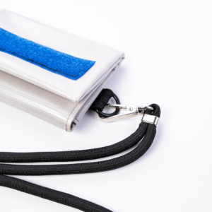 Sac de pochette de voyage étanche professionnel avec logo personnalisé Qualité de poche de carte en PVC garantie pour l'exportation de cosmétiques - Product Image 4