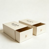 Boîtes cadeaux pliables haut de gamme personnalisées avec gaufrage pour chaussures de sport, sandales, chaussettes, emballage tiroir