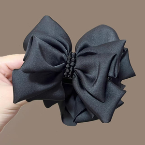 Nouvelle Pince à Cheveux Nœud Papillon Noir Élégante 2026 – Style Luxe Léger pour Femme – Accessoire de Mode Quotidien - Product Image 4