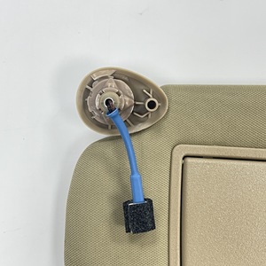 Pare-soleil Honda 83280TLAA12ZB Beige Côté Gauche Rétractable Pour CRV 2017-2022 - Product Image 1