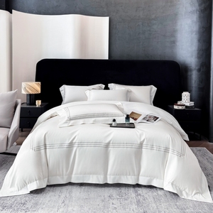 Parure <span class=keywords><strong>de</strong></span> <span class=keywords><strong>lit</strong></span> <span class=keywords><strong>de</strong></span> luxe en coton 100 % longues fibres, style hôtelier, 4 pièces, housse <span class=keywords><strong>de</strong></span> couette, broderie minimaliste, textile <span class=keywords><strong>de</strong></span> maison - Product Image 1