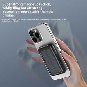 Banco de Energía Solar de 10000mAh, Cargador Inalámbrico Magnético a Prueba de Agua con Cable Integrado para Carga Rápida en Exteriores, Pedido al por Mayor - Product Image 2