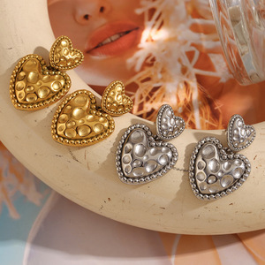 Pendientes de tuerca de corazón de amor de acero inoxidable Vintage, pendientes de mujer chapados en oro de 18 quilates, joyería para fiestas, venta al por mayor - Product Image 4