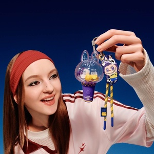 Offre Spéciale POPMART Labubu the MONSTERS SERIES Mini Figurine Lumineuse Pendentif Boîte Mystère Mignonne à Collectionner Cadeau - Product Image 6