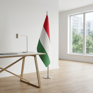 Bandera Oficial de Hungría para Interiores, de Tela Digital, Plástico/Poliéster/Arpillera/Seda, para Seguros Automotrices, Educación e Industrias, 220CM - Product Image 1