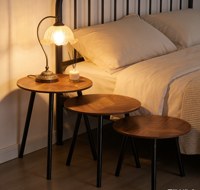 Ensemble de bureau 3 pièces en MDF avec pieds en bois - Design contemporain, écologique et durable pour hôtel, salon, chambre et balcon