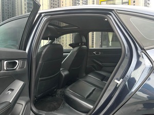 Honda Civic 240TURBO 1.5T CVT Sport 2022 |   Auto Usata in Ottime Condizioni, Efficiente nei Consumi, Vernice Originale e Senza Incidenti - Offerta Speciale - Product Image 6