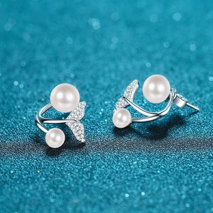 Pendientes <span class=keywords><strong>de</strong></span> Plata S925 con Moissanita y Perlas <span class=keywords><strong>de</strong></span> Agua Dulce, Diseño <span class=keywords><strong>de</strong></span> Cola <span class=keywords><strong>de</strong></span> <span class=keywords><strong>Sirena</strong></span>, Dos Formas <span class=keywords><strong>de</strong></span> Usar, Joyería para Mujer, Bodas y Fiestas, Venta al Por Mayor - Product Image 4