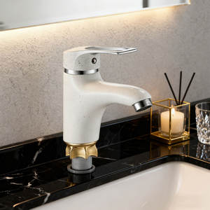 Robinet de lavabo antique à poignée unique <span class=keywords><strong>en</strong></span> laiton Construction <span class=keywords><strong>en</strong></span> laiton durable Design <span class=keywords><strong>vintage</strong></span> élégant idéal pour le lavabo de salle de bain - Product Image 1