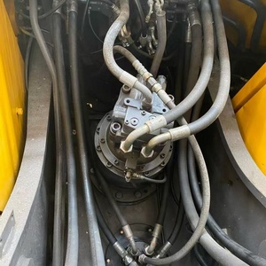 Excavatrice sur chenilles d'occasion Volvo EC200D 140 210 240 300 360 380 à faible nombre d'heures de fonctionnement – Matériel de chantier d'occasion Volvo EC200D 140 210 240 300 360 380 - Product Image 3