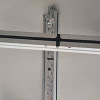 Modèle AM-PRO CE : Grille de plafond et profilé de support métallique pour systèmes de charpente suspendue pour l'infrastructure arménienne