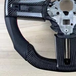 Volante Deportivo de Cuero Perforado de Alta Calidad en Fibra de Carbono Real para Ford <span class=keywords><strong>Mustang</strong></span> GT 2005 2006 <span class=keywords><strong>2007</strong></span> 2008 2009 - Product Image 6