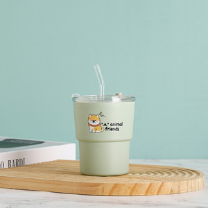 Tazza da Caffè in Vetro con Ventosa Anti-scottatura per Bambini, Design Creativo a Cartoni Animati, Grande Capacità, con Cannuccia e Tappo, Regali Aziendali all'Ingrosso - Product Image 5