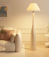 Lampe sur pied minimaliste de style médiéval en forme de champignon, lumière LED, abat-jour en tissu, interrupteur au pied, pour chambre à coucher, salon, maison d'hôtes