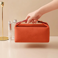 Pochette de maquillage en toile imperméable de luxe personnalisée, sac de toilette cosmétique tendance pour femmes, sac de rangement de voyage avec poignée