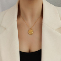 Pendentif animal double face en acier inoxydable or 18 carats avec motifs d'oiseaux dauphins Collier ras de cou clavicule style français