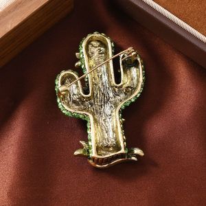 Broche de Cacto Verde com Strass e Detalhes Florais Rosa, Banhado a Ouro Antigo, para Uso Diário - Product Image 4