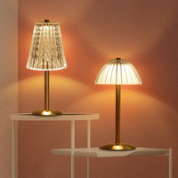 Lampe de table tactile moderne simple pour chambre à coucher, chevet, bureau, salle à manger, lampe de table en cristal tactile pour bureau, intérieur, nuit