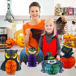 Decorazioni di Halloween: Pipistrelli, Zucche, Ornamenti di Carta a Forma di Pipistrello, Palline 3D a Nido d'Ape per Decorazioni Sospese per Feste - Product Image 1
