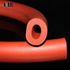 Tube en <span class=keywords><strong>mousse</strong></span> de silicone extrudé sur mesure à cellules fermées, <span class=keywords><strong>tuyau</strong></span> en éponge de silicone pour l'isolation des câbles de batterie de véhicule électrique et des systèmes de stockage d'énergie - Product Image 4