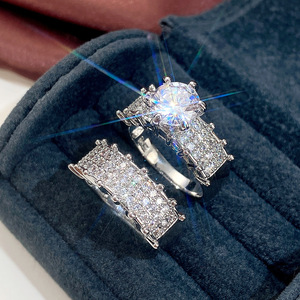 Set di Anelli Scintillanti a Doppio Strato con Zirconi per Donne, Gioielli di Lusso per Spose, Matrimoni e Serate Eleganti - Product Image 5