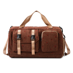 Sacs fourre-tout de voyage en velours côtelé pour femmes, avec logo personnalisé, 6 couleurs, résistants à l'usure, portables, avec poche séche/humide et poches avant zippées - Product Image 2