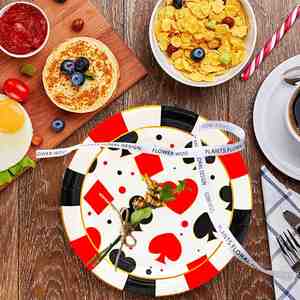 Platos de Papel Modernos para Cena con Temática de Póker y Casino, 9 x 9 Pulgadas, Decoraciones Elegantes para Fiestas de Cumpleaños y Casino - Product Image 3