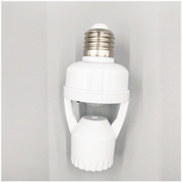 Dudukan Lampu Plastik Sensor Gerak PIR E27 Universal Putih, Dudukan Lampu Sensor Gerak Pintar untuk Bola Lampu LED