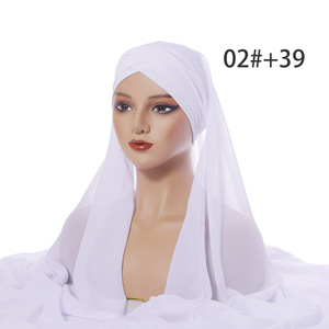 Ensemble de hijab instantané de luxe en mousseline de soie unie quatre saisons écharpe malaisienne avec bonnet de sous-foulard en jersey intérieur fabriqué en Chine - Product Image 4