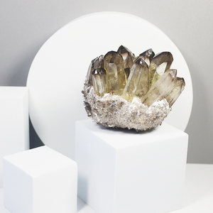 56 — <span class=keywords><strong>cristal</strong></span> <span class=keywords><strong>de</strong></span> fumée grand Rock ange, <span class=keywords><strong>cristal</strong></span> d'améthyste Unique et brut - Product Image 3