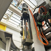 Machine monobloc CE entièrement automatique de soufflage, remplissage, bouchage et étiquetage BFC 10000BPH pour ligne de production de boissons (eau, jus, CSD) en PET pour usine de boissons
