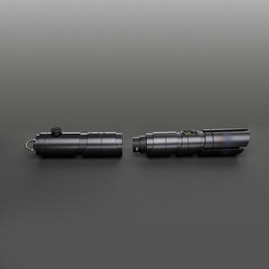 Acolyte Strangers Qimir Saber Venta al por mayor Dueling Saber con empuñadura de metal Glow Stick Kids Party Gift para Cosplay Light-Up Toys - Product Image 6