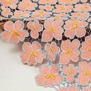 Encaje <span class=keywords><strong>Peruano</strong></span> Verde <span class=keywords><strong>Lima</strong></span>, Encaje Negro Pesado con Diseño de Copos de Nieve, Ligero y Resistente, Acabado con Almidón, Guipur - Product Image 4