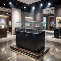 Vitrine de présentation de bijoux moderne de luxe en verre avec éclairage LED