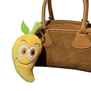 Llaveros de Peluche de Frutas Adorables, Colgantes para Bolsos de Manzana y Fresa, Mini Peluches Personalizados - Product Image 4