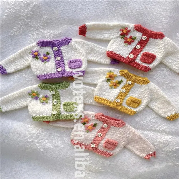 DC060 Kostenlose Muster gelb gestrickt Pullover Puppe Kleidung Zubehör Handgemachte Spielzeug pullover Puppe Kleidung zu häkeln