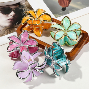 Pince à cheveux en plastique électroplaqué motif fleur d'œuf OEM, accessoires capillaires exquis et colorés pour femmes, 8 cm, vente en gros, meilleures ventes - Product Image 3