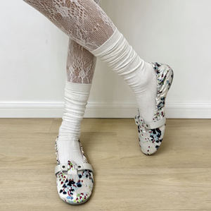 Zapatos Planos de Diseño para Mujer, Estilo Mary Jane con Flores, Satinados, Diseño Nuevo, Zapatos Planos de Moda, Sandalias - Product Image 1