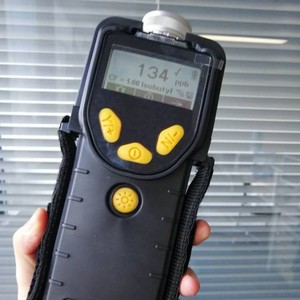 Detector de COV Honeywell PGM-7340 ppbRAE 3000, Analizador de Gases Tóxicos, Detector de Gases Portátil de Alta Precisión - Product Image 2