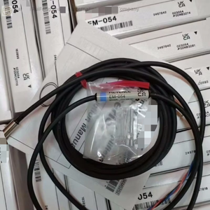 1 ชิ้นใหม่ Em-054 พรอกซิมิตี้เซนเซอร์ Em054 แอมพลิฟายเออร์จัดส่งฟรีใหม่ต้นฉบับพร้อมส่งอุตสาหกรรมอัตโนมัติ Pac Dedicated Plc - Product Image 1