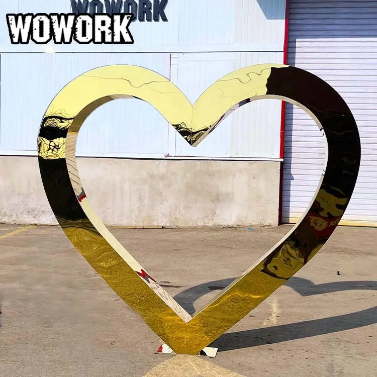 2023 WOWORK gold mirror metal heart shape wedding arch decoration at stage wedding event for party favors