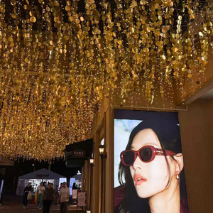 Cortina de Lluvia de Lentejuelas Doradas con Energía Eólica, Paneles Decorativos para Techo, Decoración Interior para Exteriores, Escenarios y Pasillos - Product Image 3