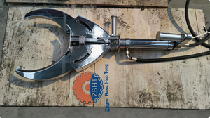 Cisaille électrique à sabots <span class=keywords><strong>de</strong></span> porc à utilisation facile, machine <span class=keywords><strong>de</strong></span> découpe <span class=keywords><strong>de</strong></span> tête <span class=keywords><strong>de</strong></span> porc <span class=keywords><strong>de</strong></span> précision pour usine <span class=keywords><strong>de</strong></span> transformation <span class=keywords><strong>de</strong></span> viande - Product Image 4