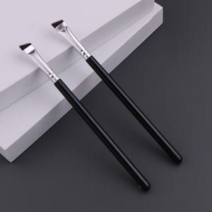 Pincel Delineador de Cejas en Ángulo Profesional Personalizado, Cerdas Veganas, Superfino, Precisión, Pincel Individual para Tinte de Cejas - Product Image 4