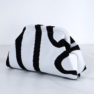 Venta caliente bolsos de ganchillo señoras portátil a rayas embrague bolsa de almacenamiento Clip de moda cosméticos caso nube diseño tejido bolso de mano - Product Image 2