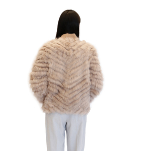 <span class=keywords><strong>Cappotto</strong></span> di Pelliccia Trendy da Donna per l'Inverno, Stile <span class=keywords><strong>Corto</strong></span> di Lusso, Elegante Pelliccia di Volpe Vera <span class=keywords><strong>Beige</strong></span> per Donna - Product Image 4