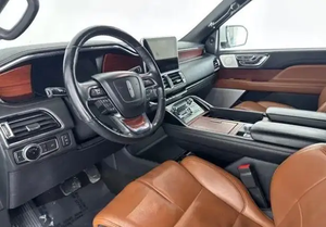 <span class=keywords><strong>Prix</strong></span> d'enchères pour le SUV Ford-<span class=keywords><strong>Lincoln</strong></span> Navigators 2025 d'occasion avec un faible kilométrage en bon état de fonctionnement option complète - Product Image 3