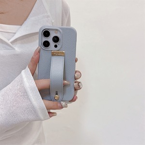 Custodia Protettiva di Lusso Nuova in Pelle con Supporto e Cinturino da Polso Compatibile con <span class=keywords><strong>iPhone</strong></span> 15 Pro Max, <span class=keywords><strong>iPhone</strong></span> 13, <span class=keywords><strong>iPhone</strong></span> <span class=keywords><strong>SE</strong></span> - Modello XP1502 - Product Image 3